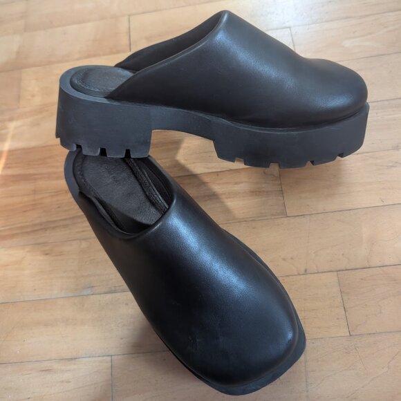 Oak + Fort | Platform Clog Mule - Picture 2 of 10